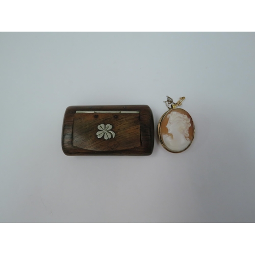 1335 - A cameo brooch and a snuff box with Shamrock design