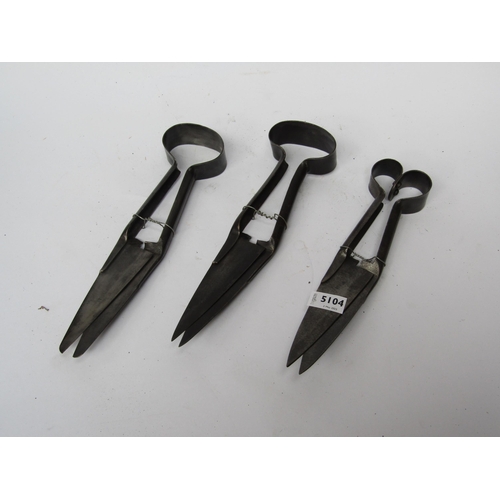 5104 - Three pairs of sheep shears