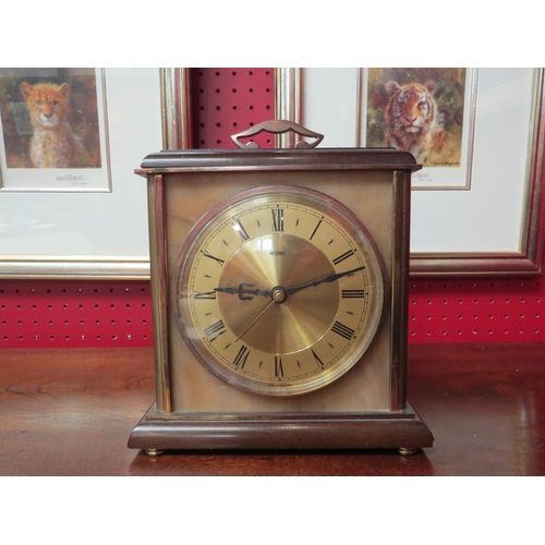 4123 - A Metamec mantel clock   (E) £8-12