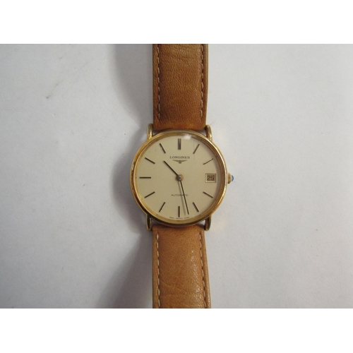 4353 - A Longines gents wristwatch with leather strap