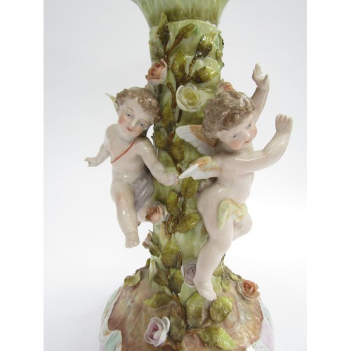 9021 - A mid to late 19th Century German porcelain table centrepiece basket with three frolicking cherubs, ... 