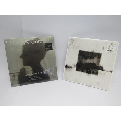 8229 - Two Contemporary Classical LP's to include HENRYK GORECKI- DAWN UPSHAW, LONDON SINFONIETTA, DAVID ZI... 