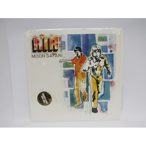 8230 - AIR: 'Moon Safari' LP, 2015 180g reissue (vinyl VG+, sleeve EX)