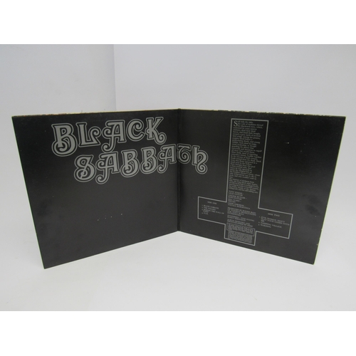 8002 - BLACK SABBATH: 'Black Sabbath' LP, UK 2nd pressing, Vertigo large swirl label, with original swirl i... 