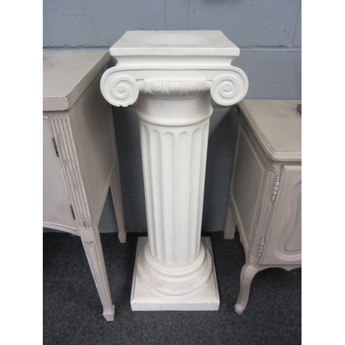 1039 - A classical style cream pottery display column / jardiniere stand, 103.5cm tall
