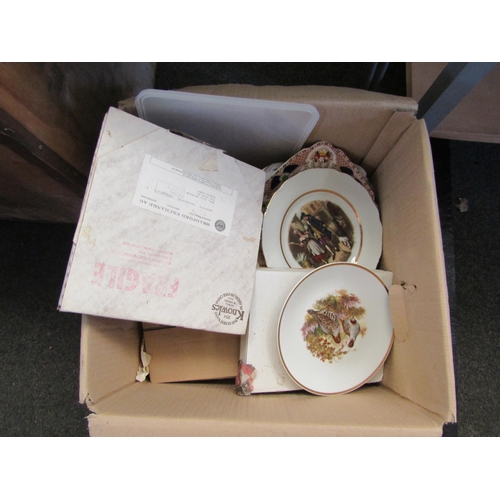 1459 - Two boxes of mainly collectors plates