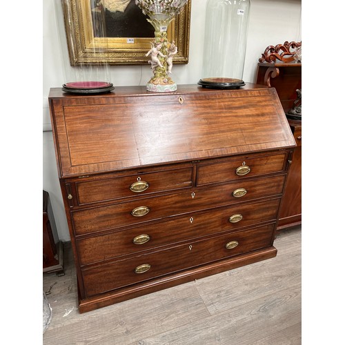 Lot 9022      