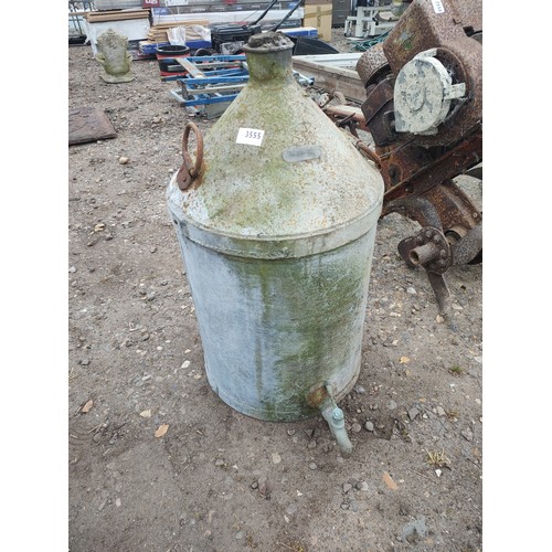 3555 - A galvanised vessel with tap