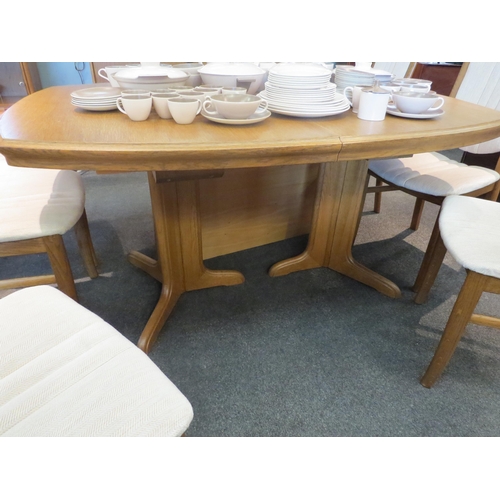 1065 - A modern oak sideboard, two short drawers over two cupboard doors flanked by doors, 82cm high x 170c... 