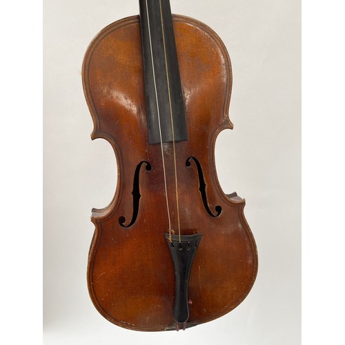 8061 - An early 20th Century A.Osmaneck of Austria full size violin 4/4 in the Maggini style, two piece map... 