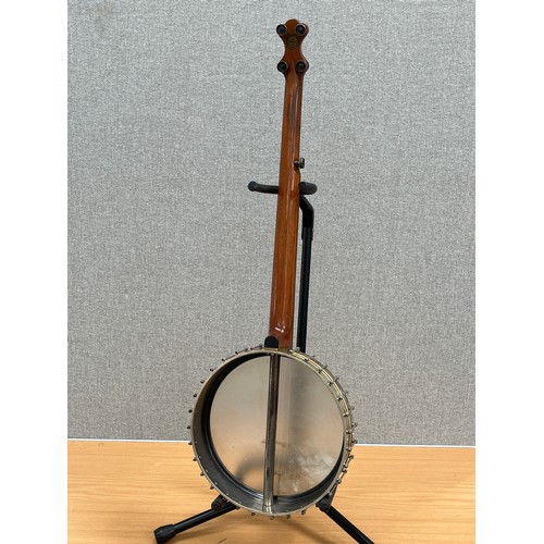 8184 - A Thomas Hewett Patent banjo Stainer Manufacturing Co. Ltd., with case