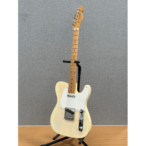 8176 - A Fender USA Telecaster Vintage Series, serial V1208239, Olympic White with wood grain visible, fitt... 