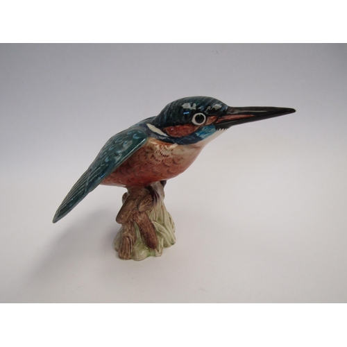 9047 - A Beswick Kingfisher in gloss, model no. 2371 (slight chip to beak)