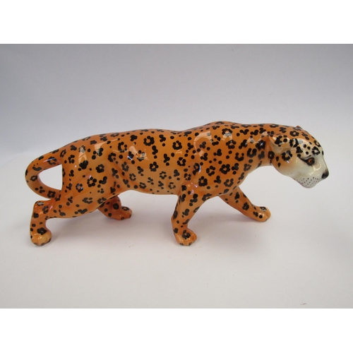 9074 - A Beswick Leopard in gloss, model no. 1082