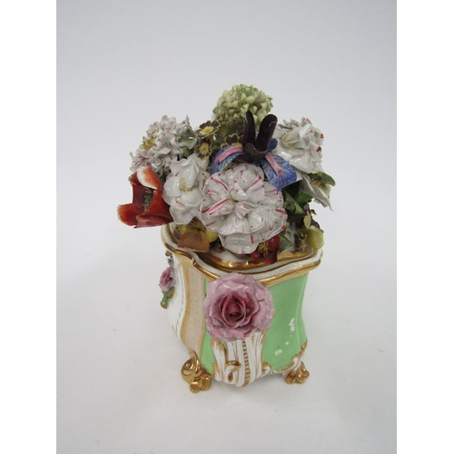 4328 - A Derby green ground flower encrusted bough pot and cover, some damage, 25 cm wide, 22cm tall   (R) ... 