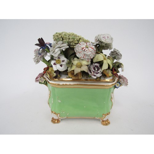 4328 - A Derby green ground flower encrusted bough pot and cover, some damage, 25 cm wide, 22cm tall   (R) ... 