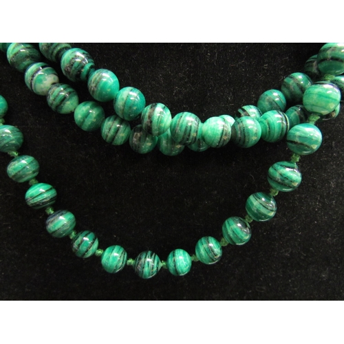 4427 - Two malachite bead child's necklaces     (C)