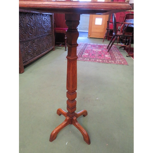 4009 - An early 20th Century games table with chessboard top, 72cm high x 34cm squared top   (R) £40