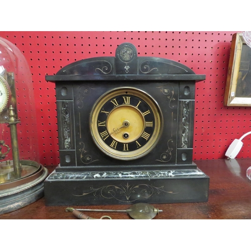 4055 - A Victorian black Belgium marble mantel clock and a brass anniversary clock under glass dome (2)