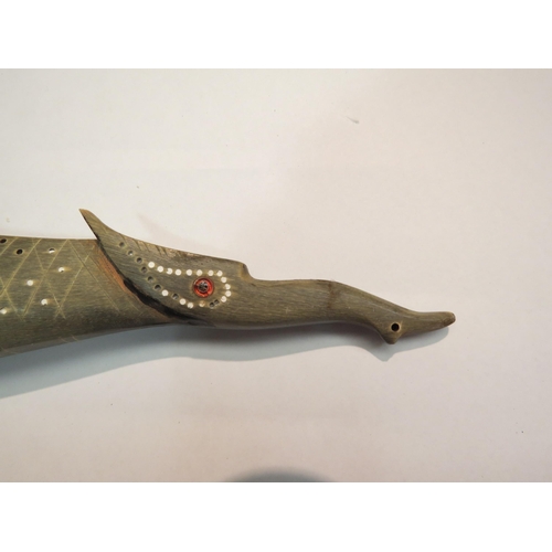 4308 - A horn with bird decoration to tip, a/f