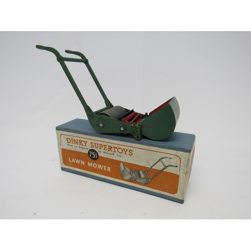 Diecast cheap lawn mower