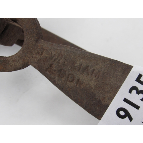 9135 - A Williams rabbit trap