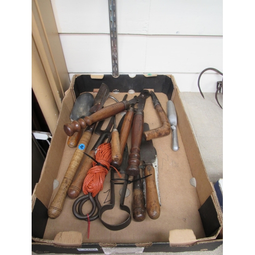 Lot 9209      