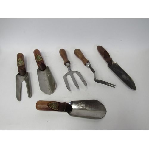 Lot 9210      