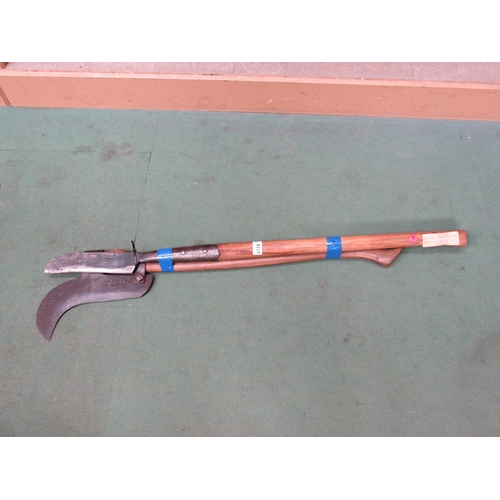 Lot 9217      