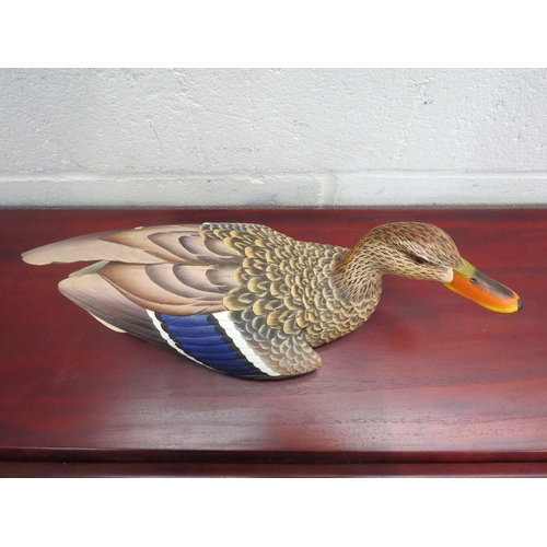 1025 - A J.B. Garton limited edition Heritage Decoy Hen Mallard, no. 601/2500