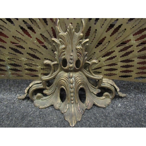 1148 - A brass peacock fan fire guard