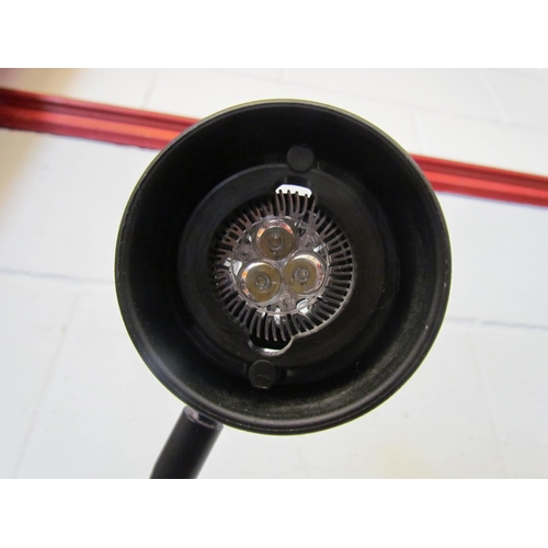 1084 - A Serious Readers 