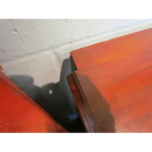 1095 - A George III mahogany chest of two short over three graduating long drawers on bracket feet, 91cm hi... 