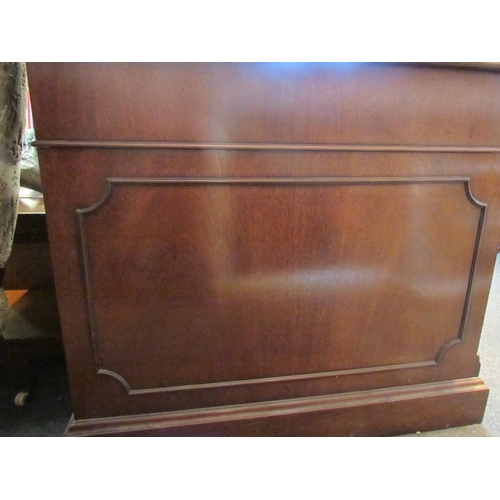 1111 - A Norfolk Manor twin pedestal mahogany desk, seven drawers, gilt tooled green leather insert, 77cm h... 