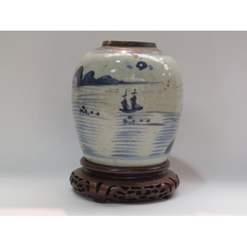 4225 - A Chinese blue and white ginger jar, pagoda and foliage pattern, no lid, together with a Chinese har... 