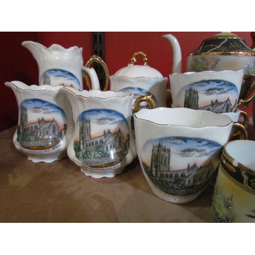 4319 - Japanese tea wares and souvenir teapots   (R) £10