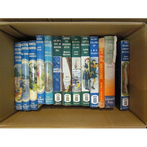 4244 - Two boxes of children's books including Castle Library series   (E) £10-20