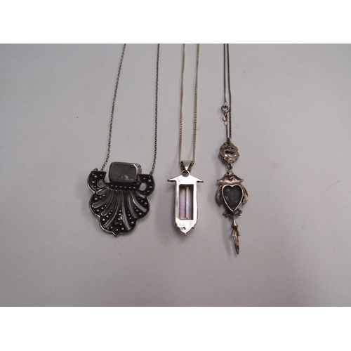 4384 - Three modern pendant necklaces   (E) £20-30