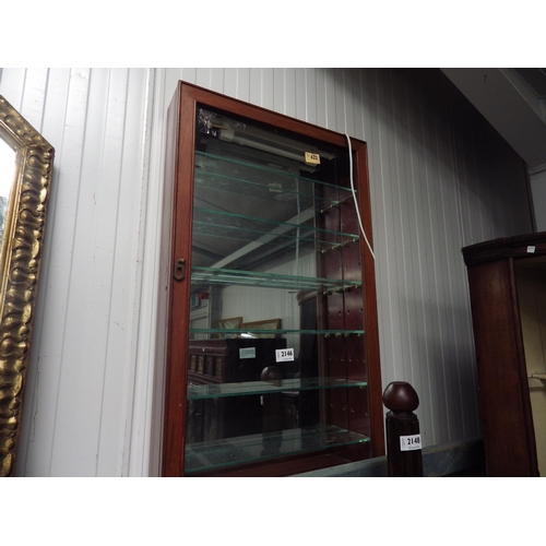 2146 - A mahogany wall hanging display cabinet with glass shelves