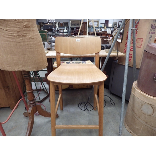 2063 - A modern oak bar stool