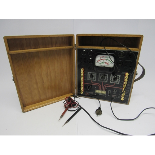 7458 - A Supreme Instruments Corp Model 504-A valve / tube tester in fitted wooden case