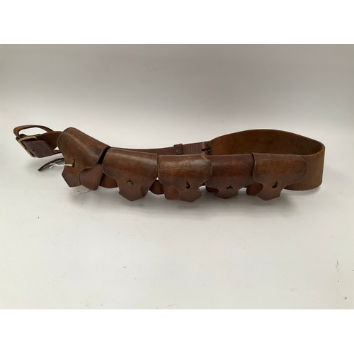 9092 - A WWI five pouch leather bandolier, unit marked