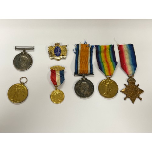 9330 - A WWI 1915 medal trio named to 14848 PTE. R.G. DICKINSON BORD. R. (named as DICKENSON on 1915 star),... 