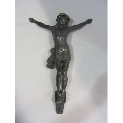 4356 - A Continental alloy crucifix 42cm high, wall hanging