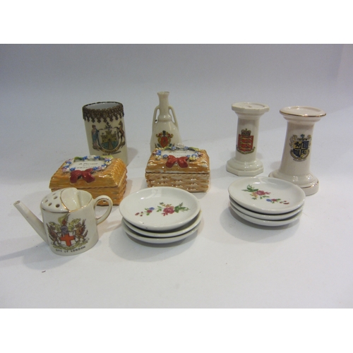 4384 - A box of crested china, Goss and porcelain souvenirs