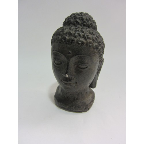 4198 - A bust of a deity, 15cm tall