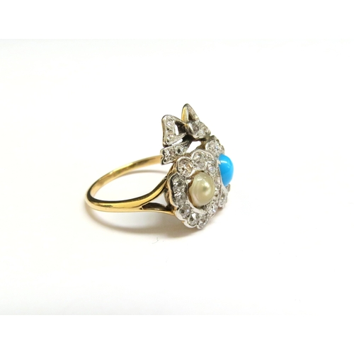 8009 - A gold ring with two diamond framed hearts one with a turquoise centre the other a pearl, surmounted... 