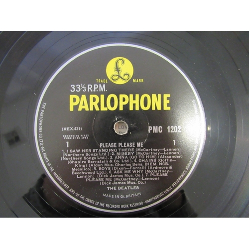 7155 - THE BEATLES:  A collection of LP's to include 'Please Please Me' early mono repress (PMC 1202, x2 co... 