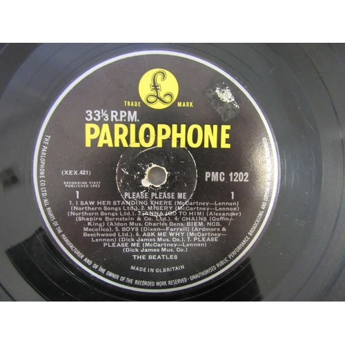 7155 - THE BEATLES:  A collection of LP's to include 'Please Please Me' early mono repress (PMC 1202, x2 co... 