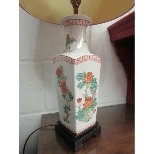 1035 - A late 20th Century Chinese style ceramic table lamp, base 35cm high